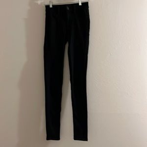 American Eagle Women’s black skinny jeans size 00 Long